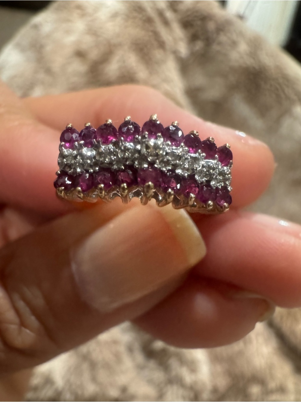 Vintage 10K Gold Ruby & Diamond Band Ring Size 7 Estate Fine Jewelry - Picture 1 of 13